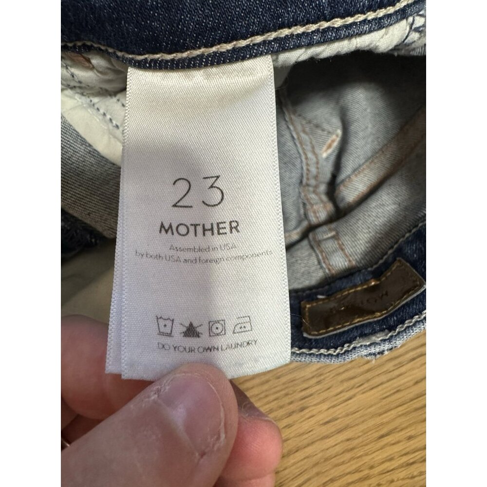 MOTHER Denim The Insider Crop‎ Step Chew Jeans in Dancing on Coals (size 23) - Picture 10 of 16